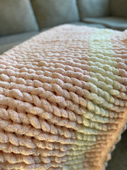 Baby Pink Chunky Blanket