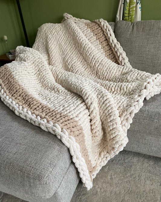 Custom Two Toned Queen Chunky Blanket