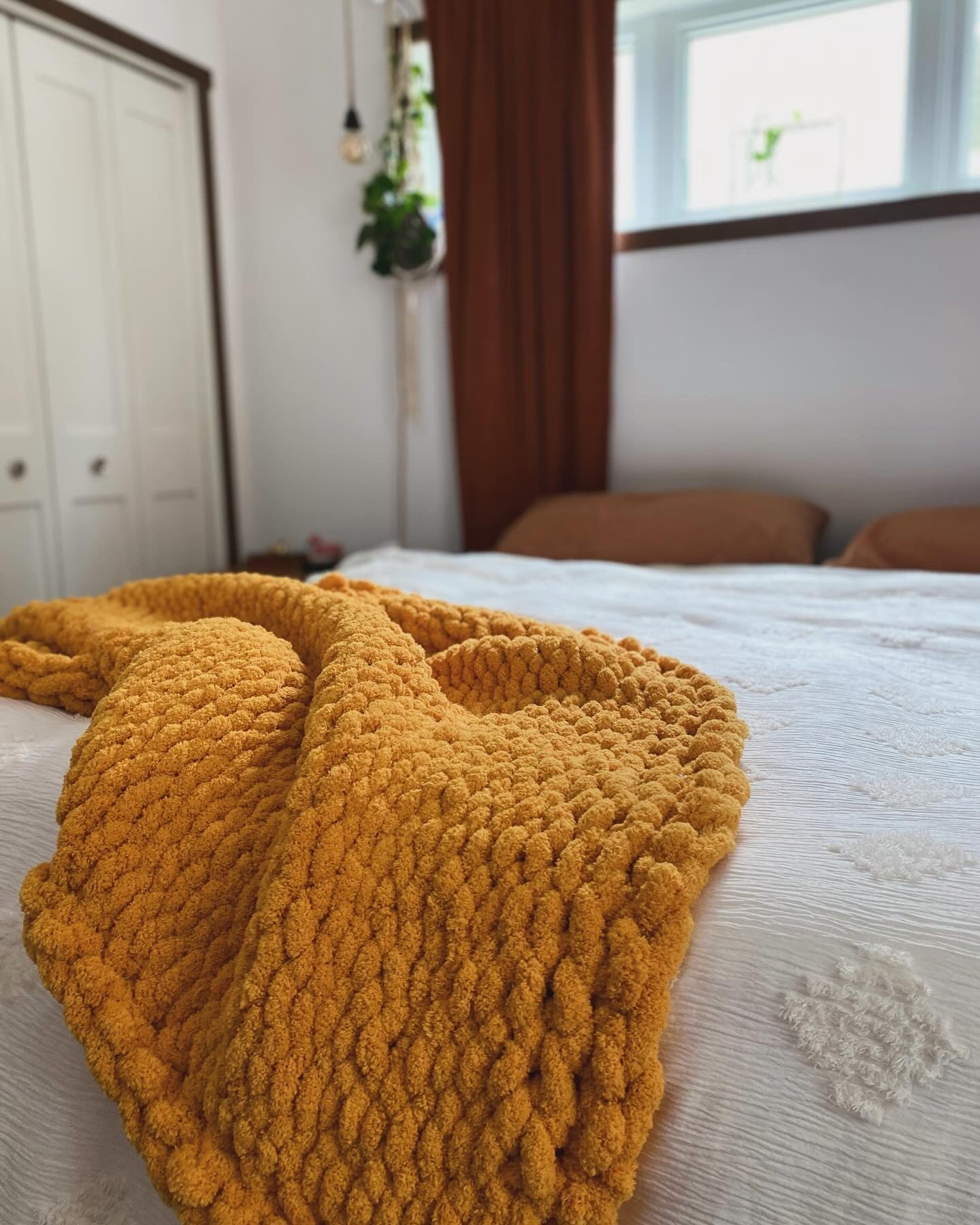 Plush Oversized Throw - Mustard